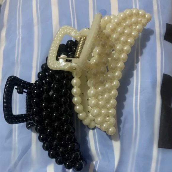 2pcs Faux Pearl Hair Claw - Picture 10 of 11